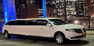 Affordable Limo Options for Indiana-Chicago Journeys